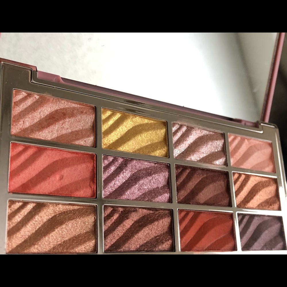 Ciate London - Velvet Palette 🐻